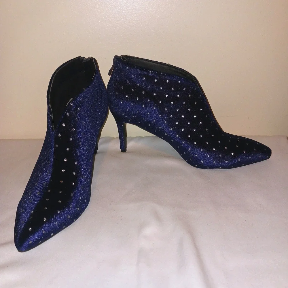 Allegra K allegra pointed